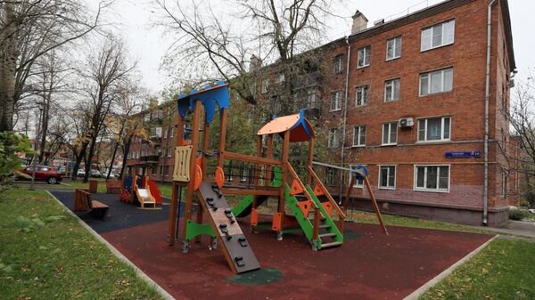 Детская площадка в районе Капотня в Москве