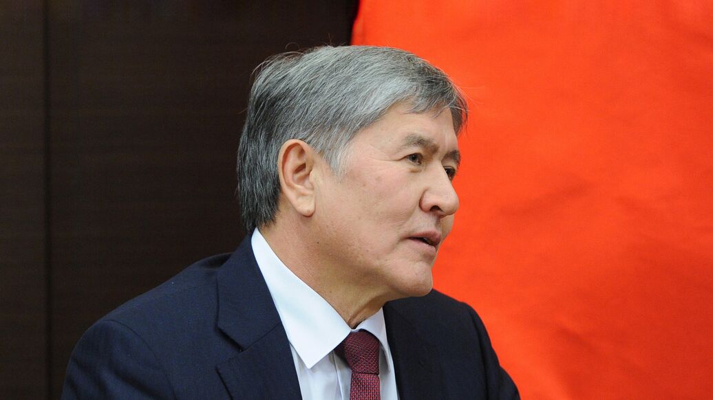 © РИА Новости / Михаил КлиментьевПерейти в медиабанк<br>Алмазбек Атамбаев. Архивное фото