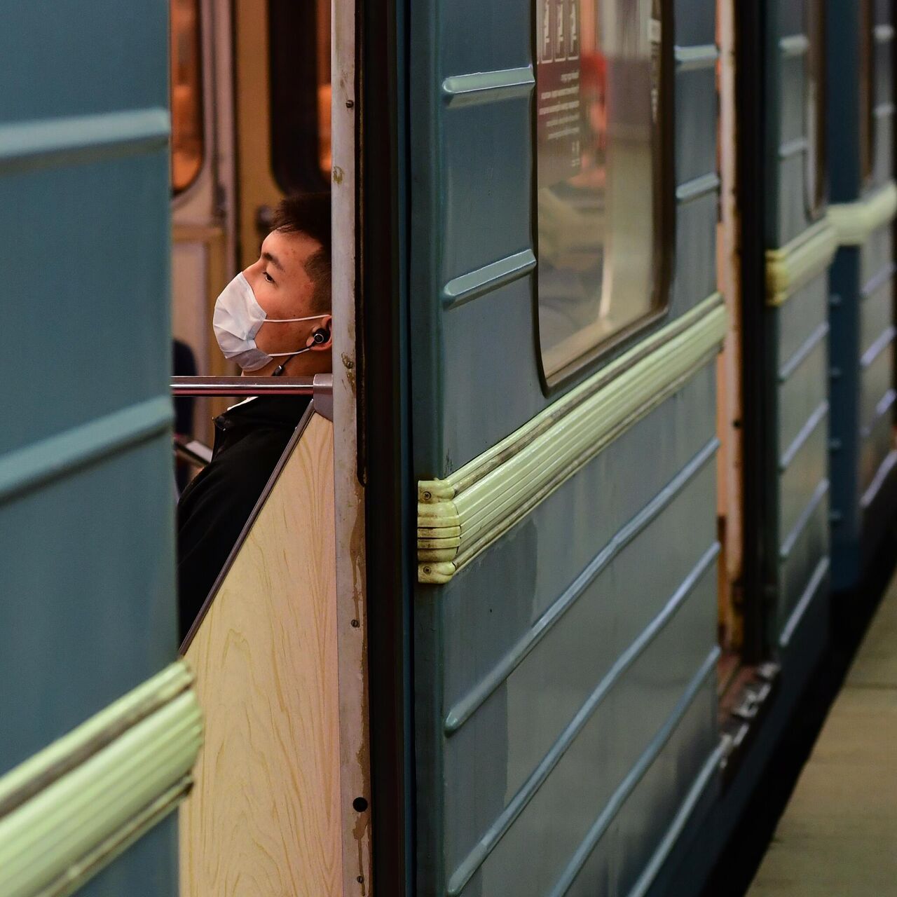 Движение на салатовой ветке московского метро восстановили - РИА Новости,  19.05.2021