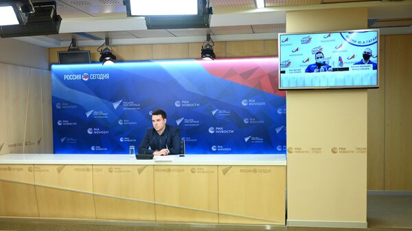 Космонавты Иван Вагнер и Анатолий Иванишин послеполетной онлайн-пресс-конференции в МИА Россия сегодня