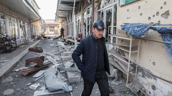 Последствия обстрела центрального рынка Степанакерта