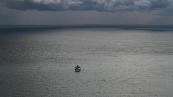 Океанографическая платформа в Голубом заливе в районе поселка Кацивели в Крыму