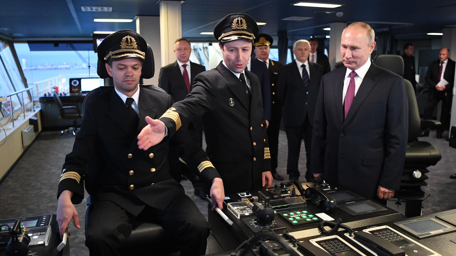 Фото Путина В Морской Форме