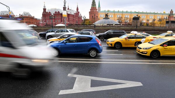 Выделенная полоса для общественного транспорта в Москве