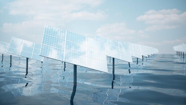 Солнечные батареи у моря 