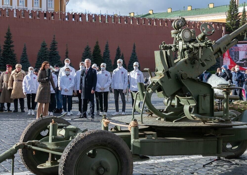 Мэр Москвы Сергей Собянин принял участие в торжественных мероприятиях в честь 79-й годовщины Военного парада на Красной площади 7 ноября 1941 году - РИА Новости, 1920, 07.11.2020