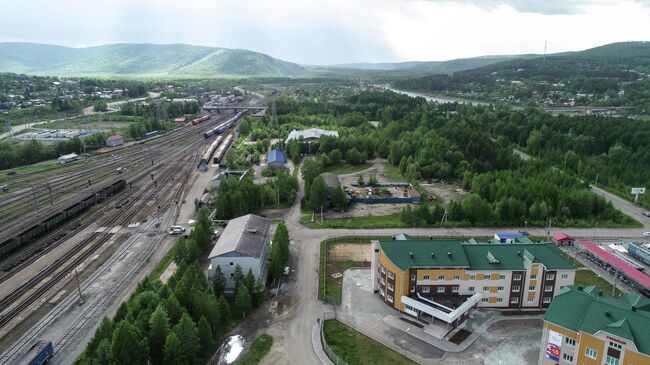 Железнодорожные пути в городе Тында