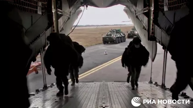 Отправка российских миротворцев в Нагорный Карабах. Кадр видео