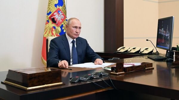 Президент РФ Владимир Путин во время заявления по поводу ситуции в Нагорном Карабахе