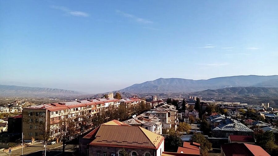 Город Степанакерт утром 10 ноября 2020 года