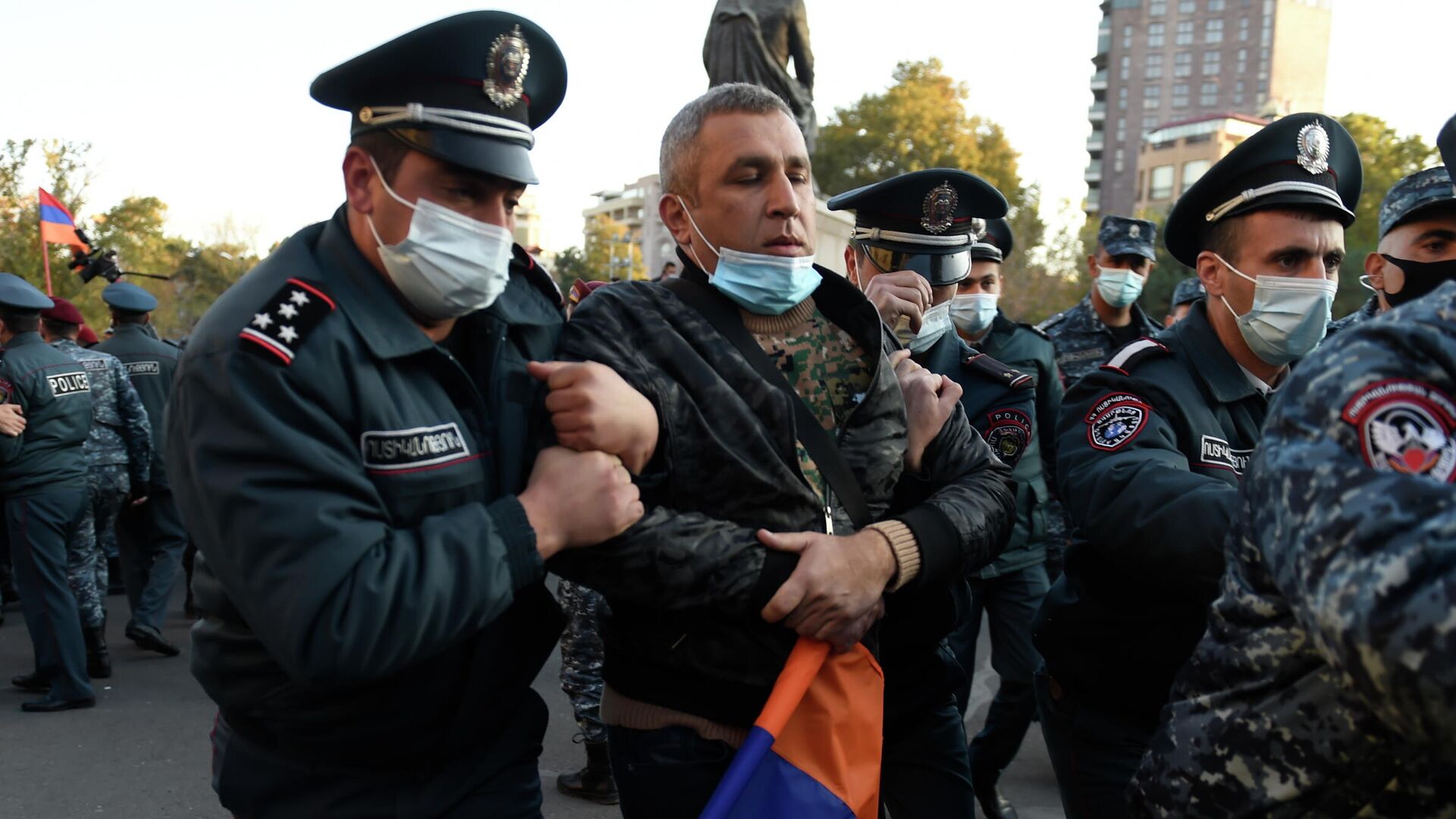 Новости 12 ноября. Беспредел в Армении. Михалков на митингах.