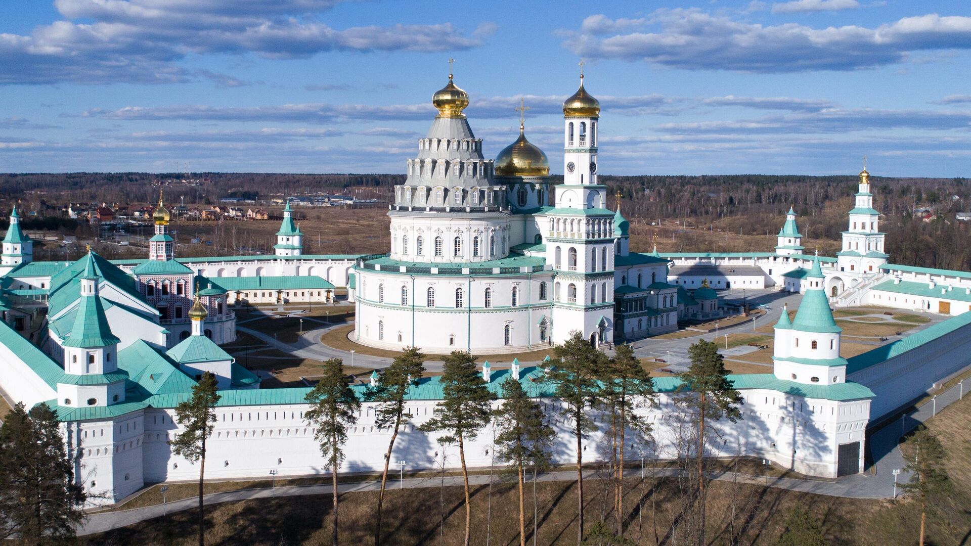 Воскресенский Новоиерусалимский ставропигиальный мужской монастырь в городе Истре Московской области - РИА Новости, 1920, 28.07.2021