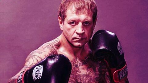 Боец Александр Емельяненко Боец Александр Емельяненко
