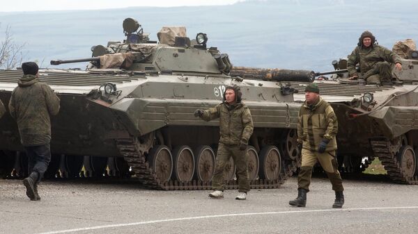 Боевые машины пехоты российских миротворцев в Нагорном Карабахе