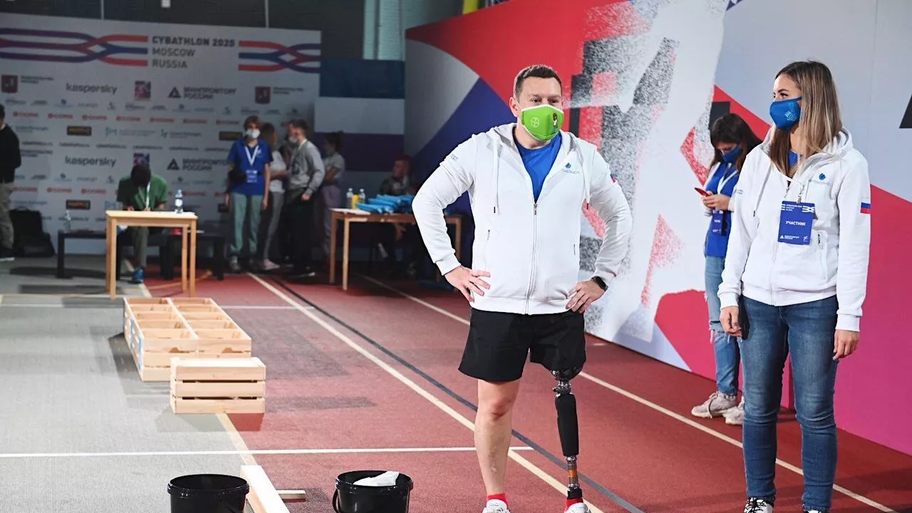 Участник чемпионата мира Cybathlon 2020 - РИА Новости, 1920, 14.11.2020