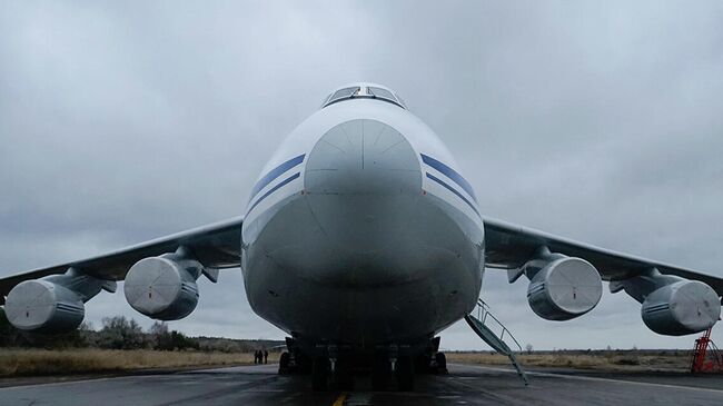 Самолет Ан-124 Руслан 