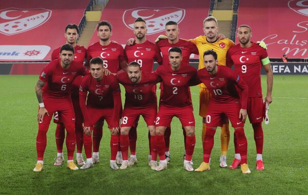 Футболисты сборной Турции