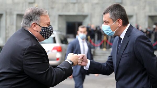 Госсекретарь США Майк Помпео и премьер-министр Грузии Георгий Гахария во время встречи в Тбилиси