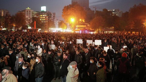 Митинг с требованием отставки Никола Пашиняна на площади Свободы в Ереване