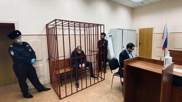 Аудитор Счетной палаты РФ Михаил Мень в Басманном суде Москвы