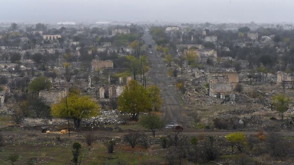 Вид разрушенной части города Агдам