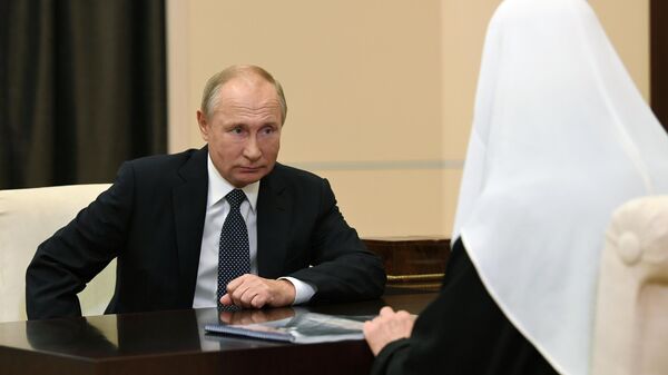 Патриарх Кирилл в свой день рождения собирается помолиться о Путине