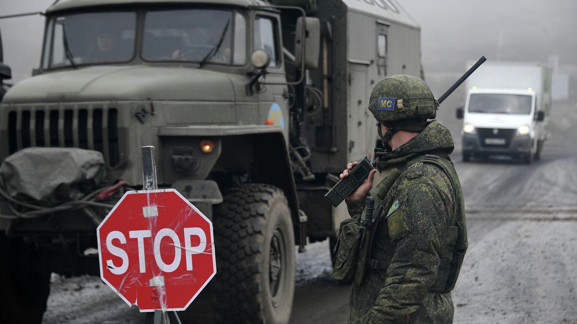 Блокпост российских миротворцев на дороге Степанакерт - Шуша - РИА Новости, 1920, 01.12.2020