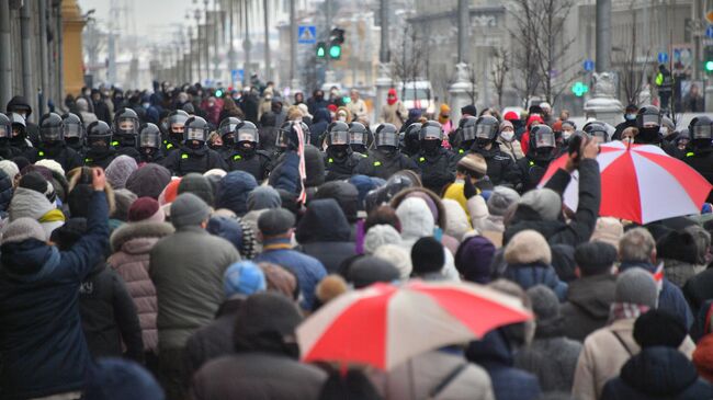 Участники акции протеста пенсионеров Марш мудрости в Минске