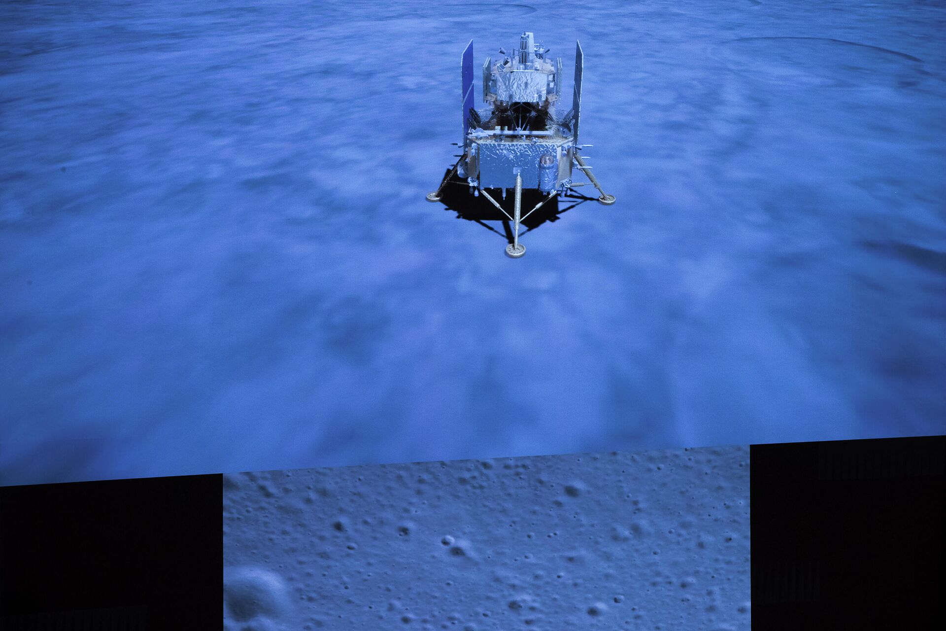 Китайский лунный зонд Чанъэ-5 на поверхности Луны - РИА Новости, 1920, 18.12.2020