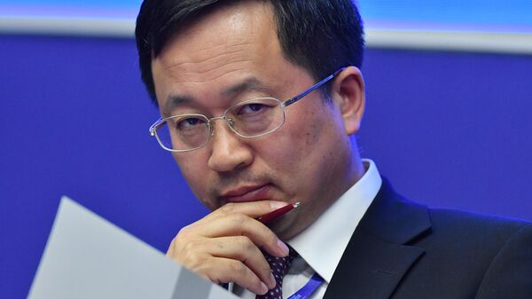 Генеральный управляющий China Chengtong International Investment Ltd. Чжоу Лицюн