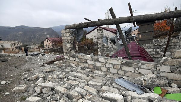 Разрушенные строения в селе Суговушан Тертерского района Азербайджана