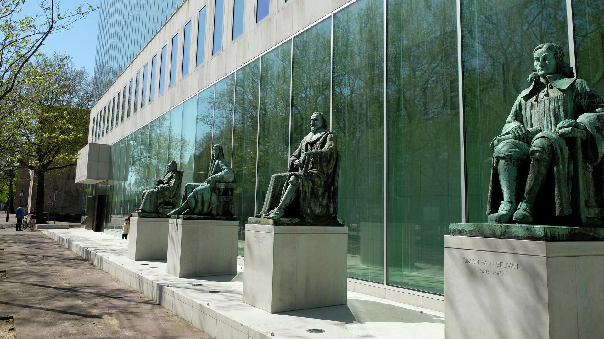 Здание Верховного суда Нидерландов в Гааге - РИА Новости, 1920, 05.11.2021