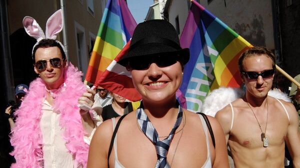 Участники гей-парада в Таллинне