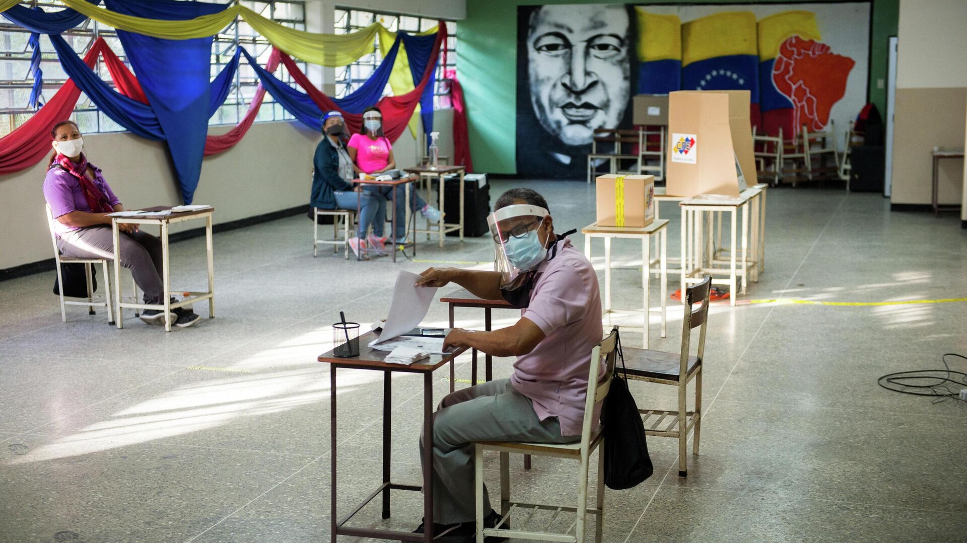 Выборы в Венесуэле. Выборы Мадуро. Избирательные участки Венесуэла. Выборы 2018 Венесуэла.