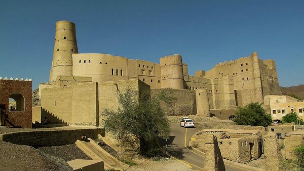Крепость Бахла в Омане