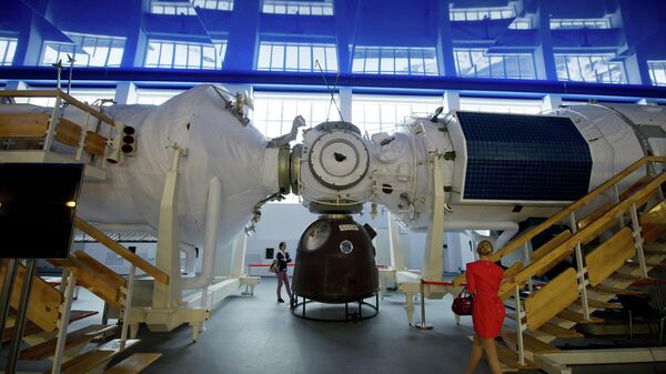 Макет орбитальной станции Мир в Космоцентре в Центре подготовки космонавтов имени Ю.А. Гагарина