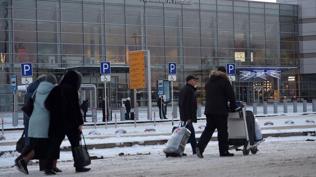 Вид на международный аэропорт Кольцово в Екатеринбурге