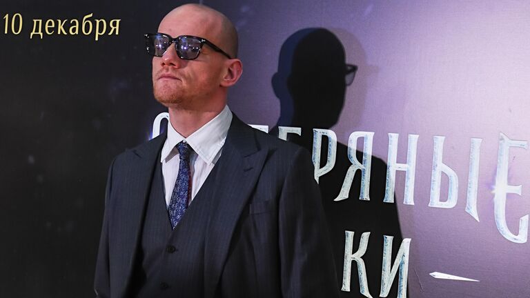 Актер Юрий Колокольников на премьере фильма Серебряные коньки в Александринском театре в Санкт-Петербурге