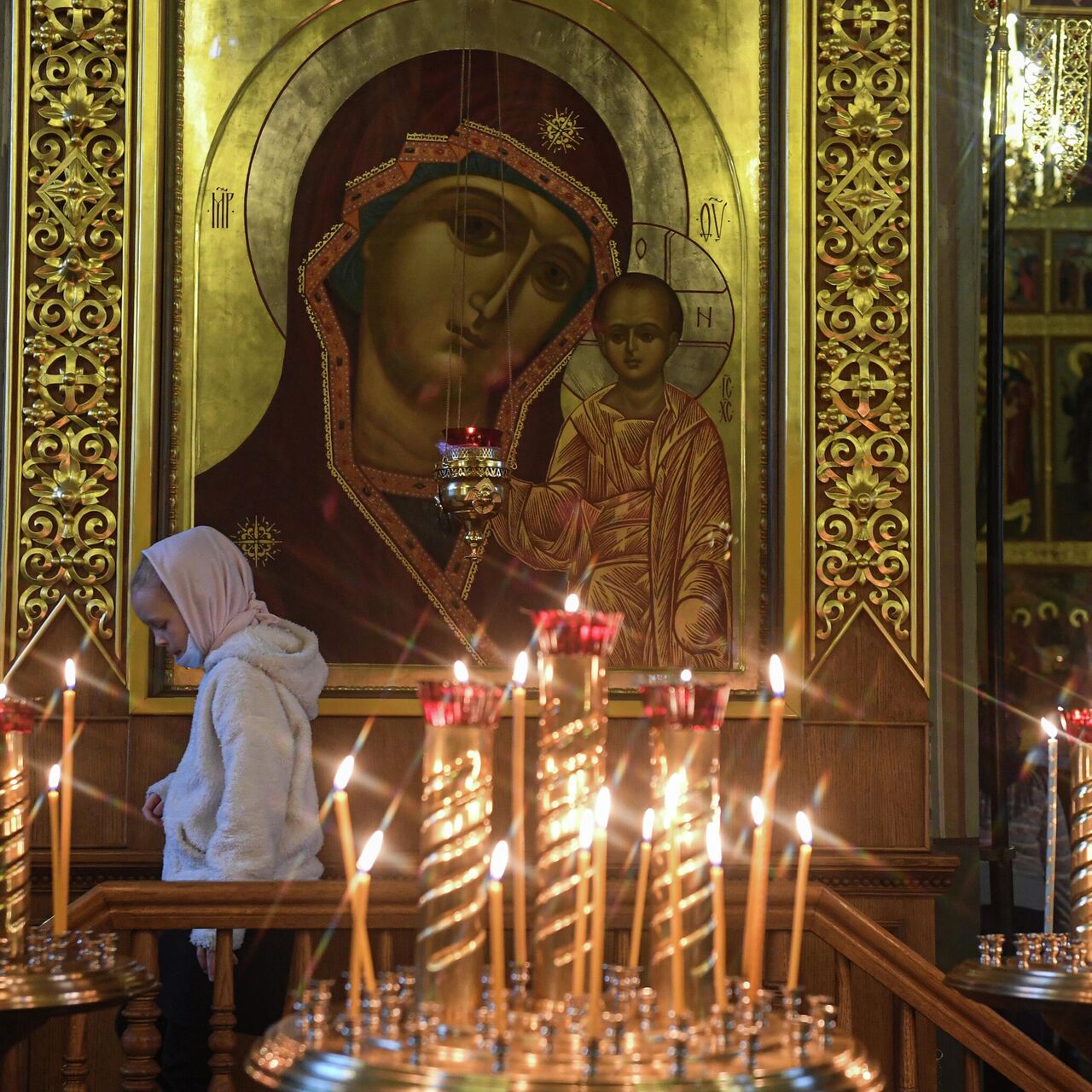 День Казанской иконы Божией Матери в 2024 году: история и традиции праздника
