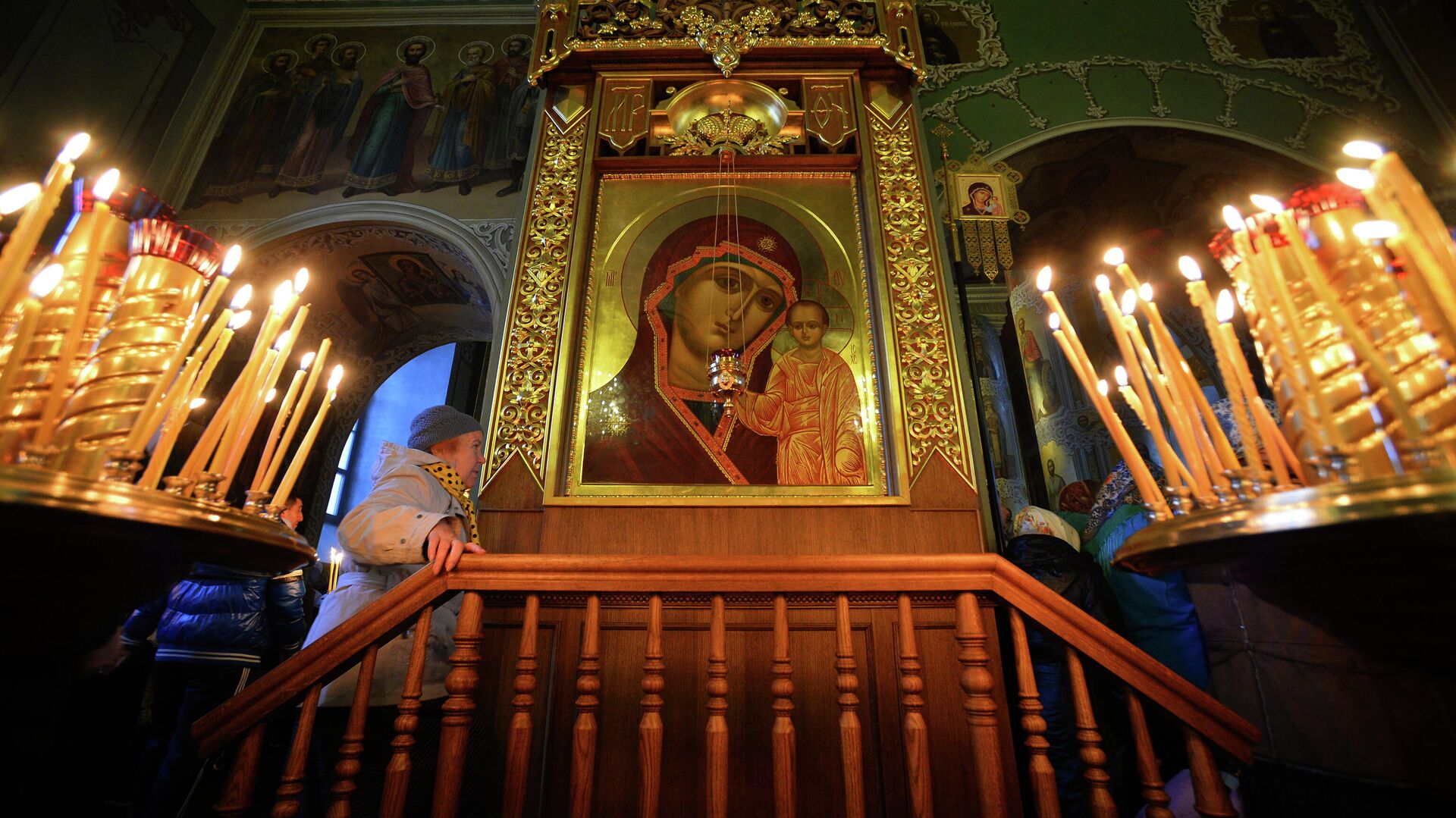 Реферат: Казанская икона Божией Матери