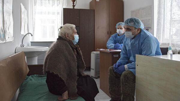 Выездная бригада российских врачей оказывает помощь жителям села Дашбулаг Аскеранского района Нагорного Карабаха