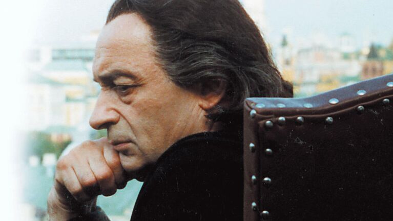 Валентин Гафт в роли Воланда в фильме Юрия Кары Мастер и Маргарита