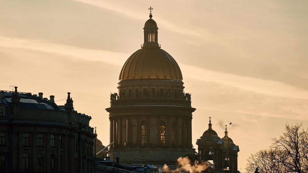 Синоптик рассказал о необычной погоде в Петербурге