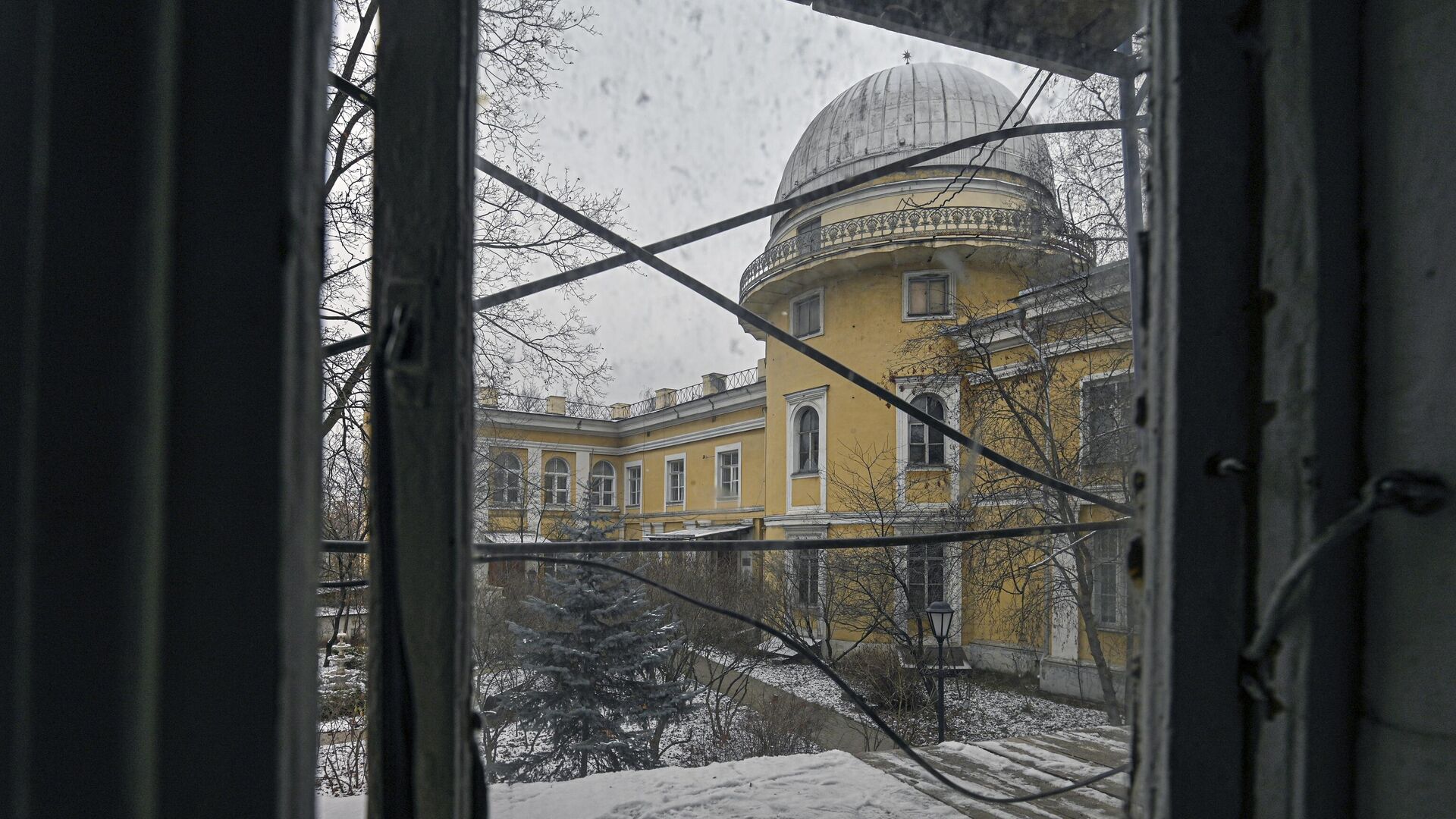 Ремонт самого старого деревянного дома Москвы  - РИА Новости, 1920, 14.12.2020