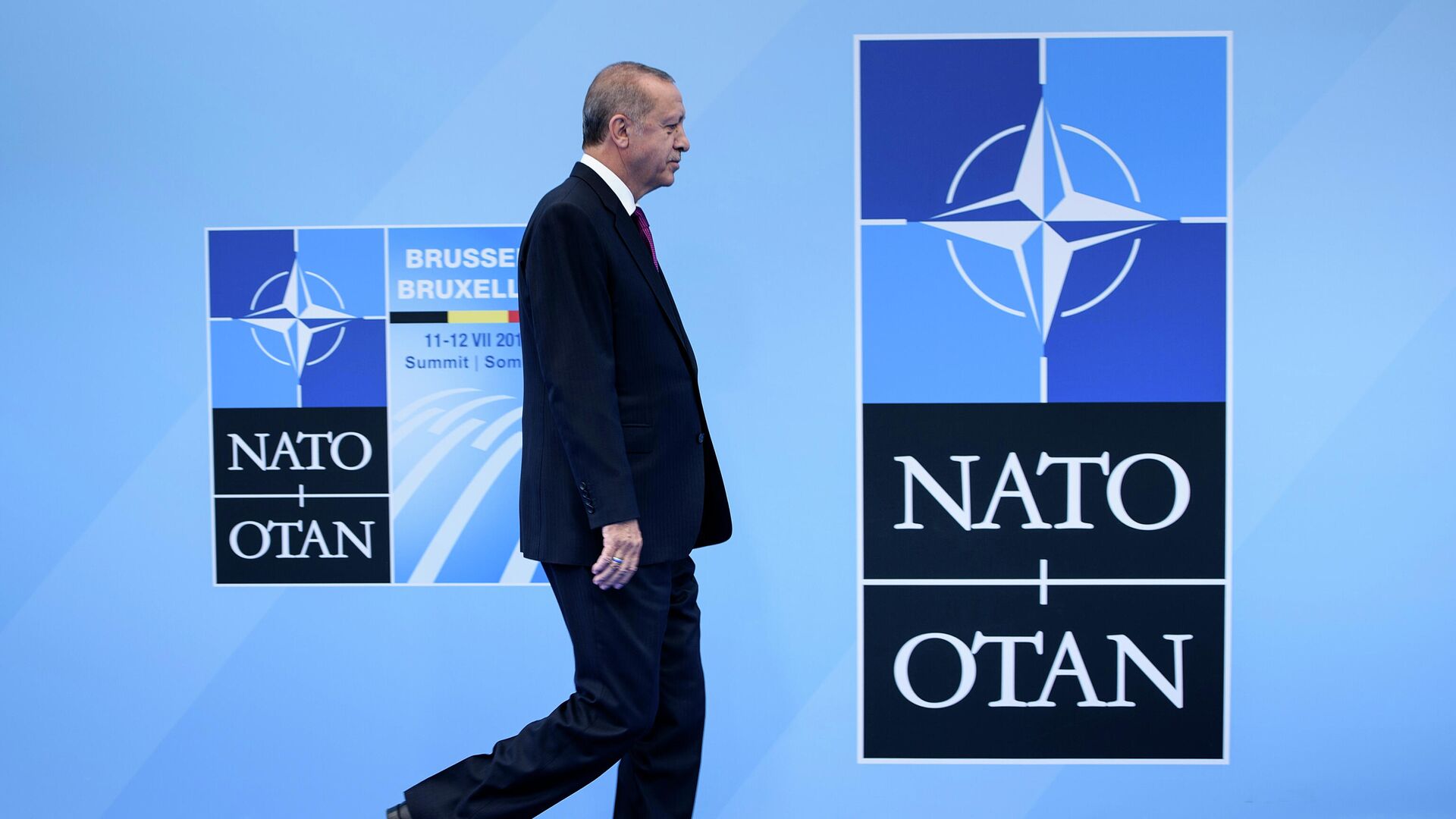Президент Турции Реджеп Тайип Эрдоган на саммите НАТО в Брюсселе - РИА Новости, 1920, 16.06.2021