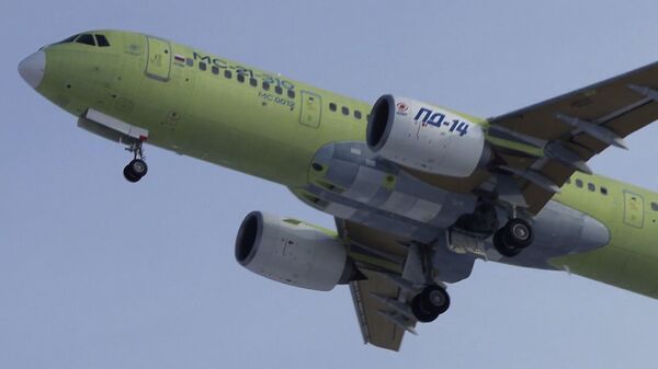 Первый полет МС-21-310 с новыми российскими двигателями 