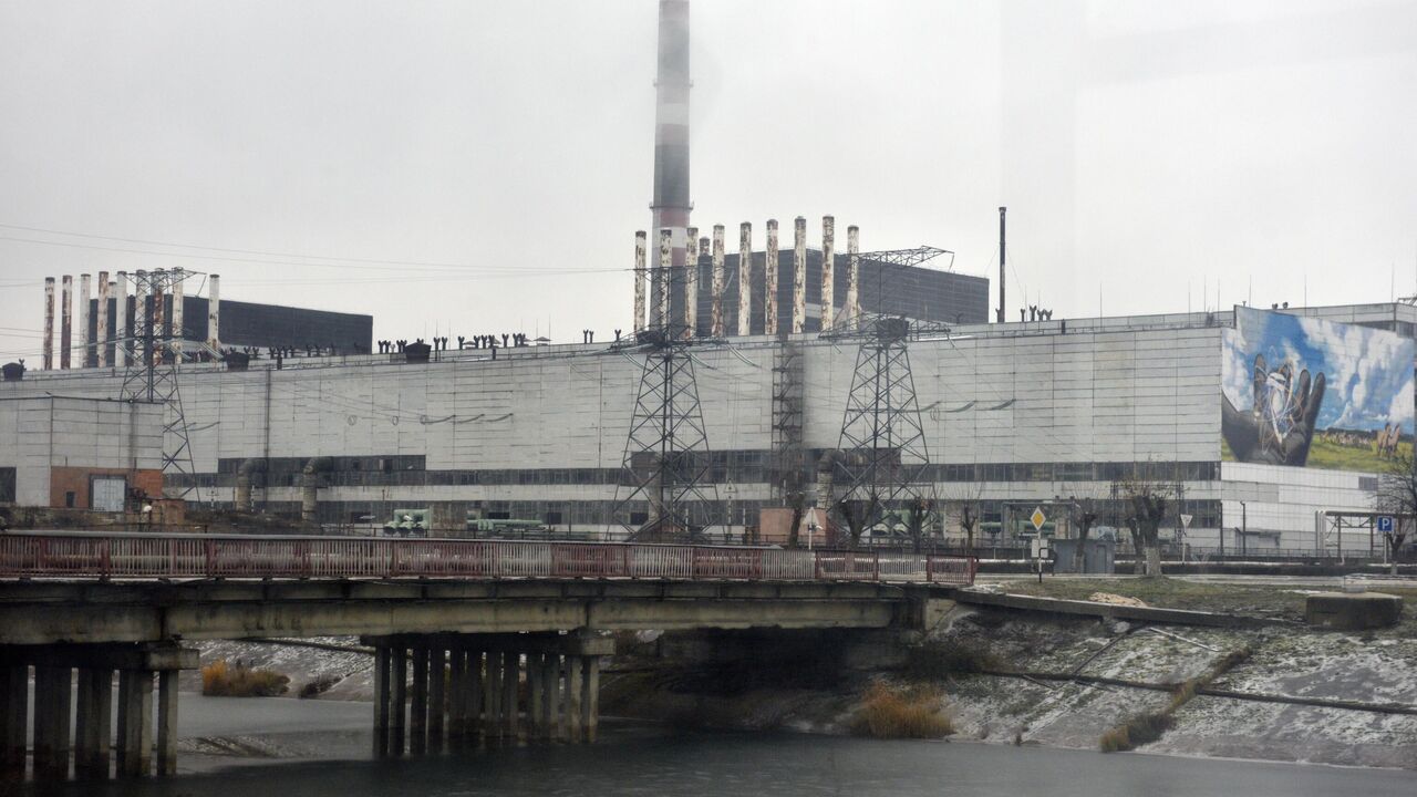 Российские войска взяли под контроль территорию в районе Чернобыльской АЭС