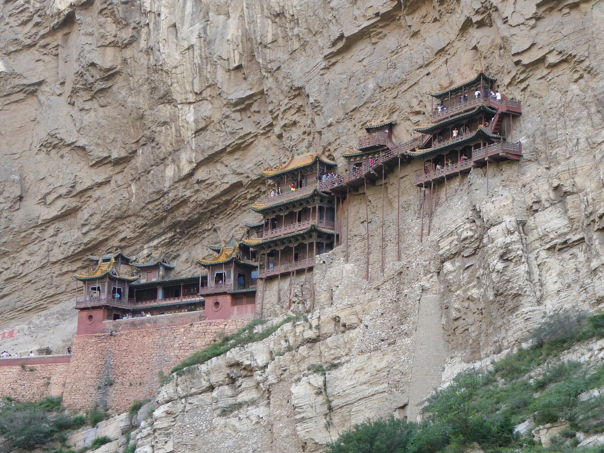 Висячий монастырь Сюанькун-сы (провинция Шаньси)
