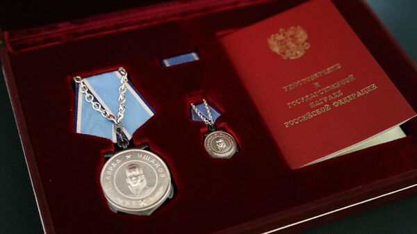 Медалью Ушакова награждены 17 граждан США за участие в арктических конвоях, перевозивших грузы и военную технику в Советский Союз во время Второй мировой войны