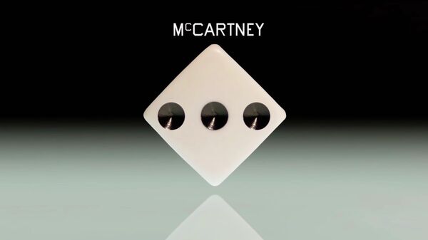 Обложка альбома McCartney III британского музыканта Пола Маккартни